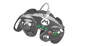 metal-mario-30th-anniversary-controller-2