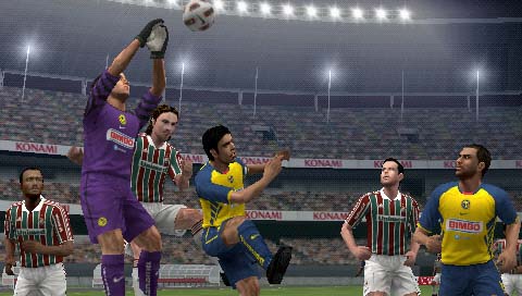 Lots of Pro Evolution Soccer 2012 Screenshots