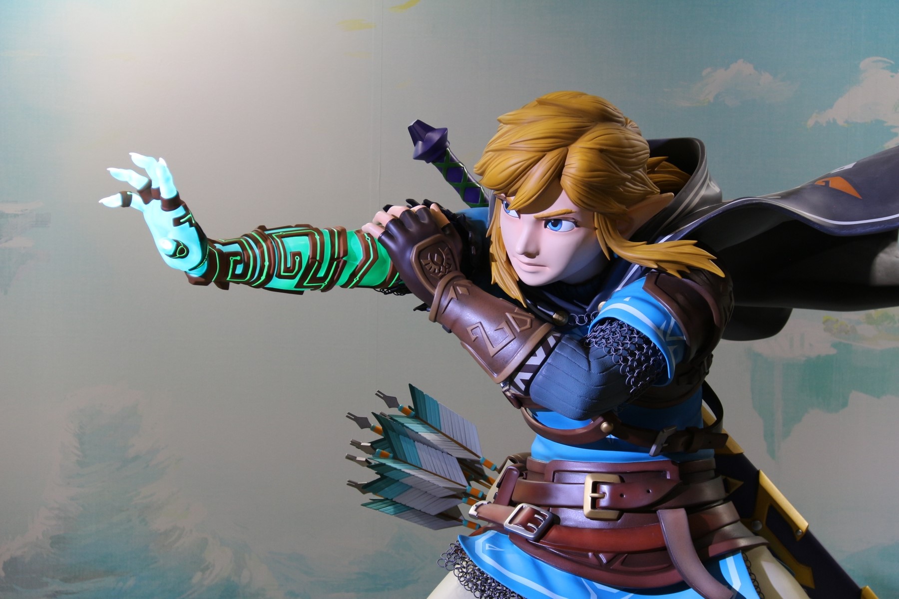 Zelda: Tears of the Kingdom statue brought to Nintendo Live 2022