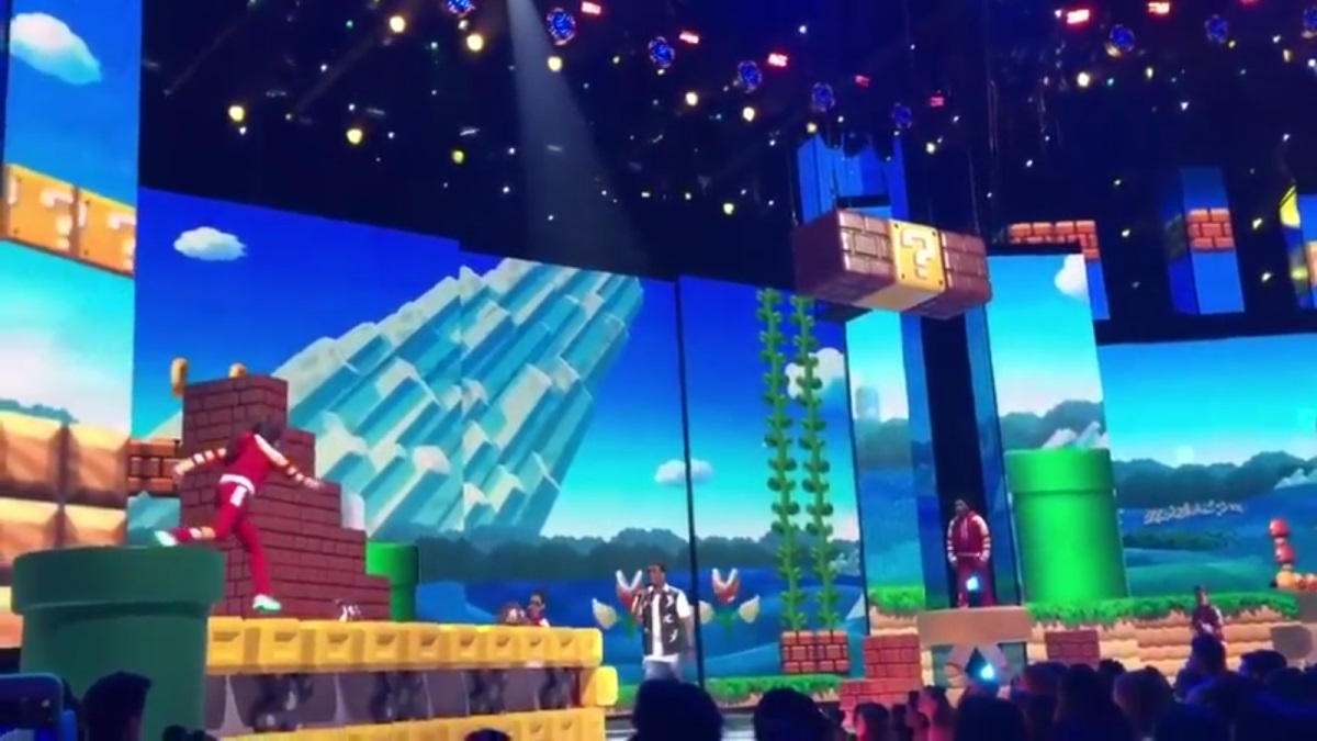Mario level recreated for live-action segment at the 2016 Kids Choice ...